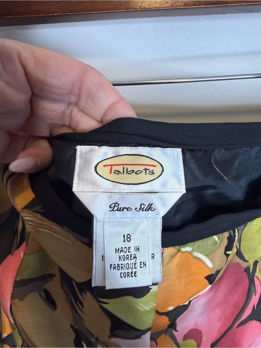 Talbots Floral A-Line Skirt in Pink, Green & Yellow silk size 18 - Picture 4 of 7